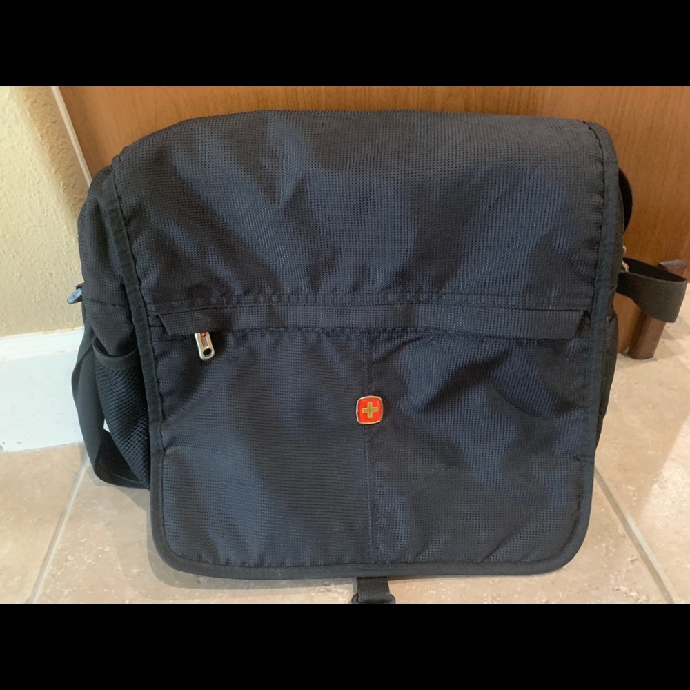 Swissgear laptop bag & travel bag